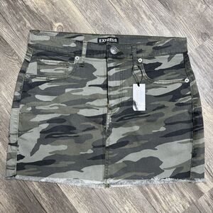 Express Camouflage Denim Mini Skirt Women Size 4 Camo Raw Hem NWT Y2K Style